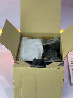 Sony a6400 Body with Complete Box and extra accessories.