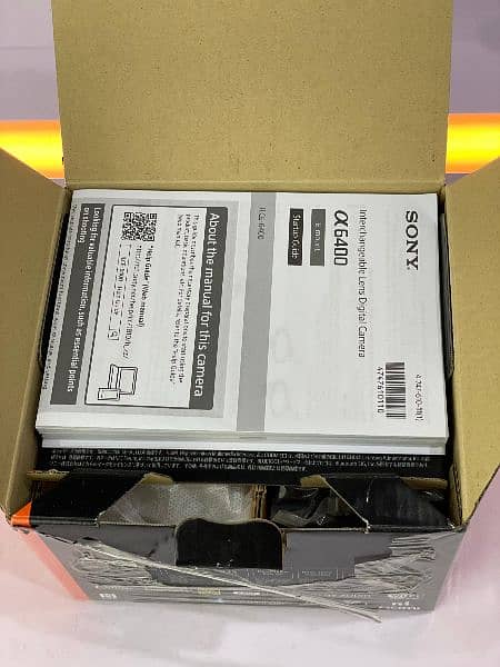 Sony a6400 Body - Complete Box 12