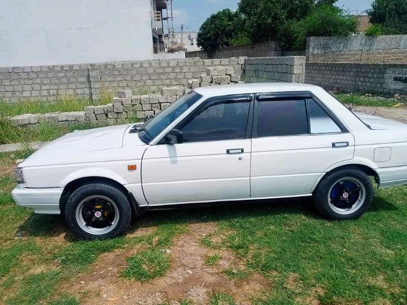 Nissan Sunny 1986 2