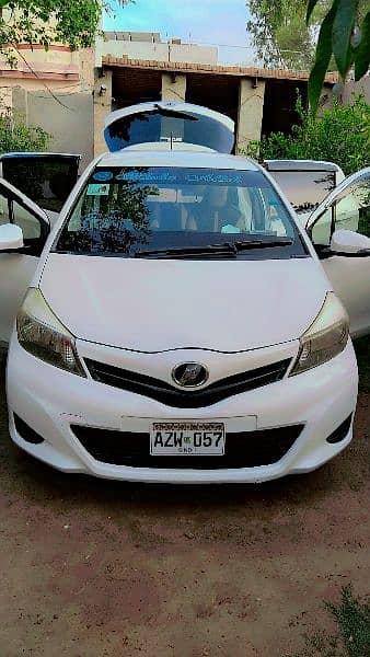 Toyota Vitz 2011 7