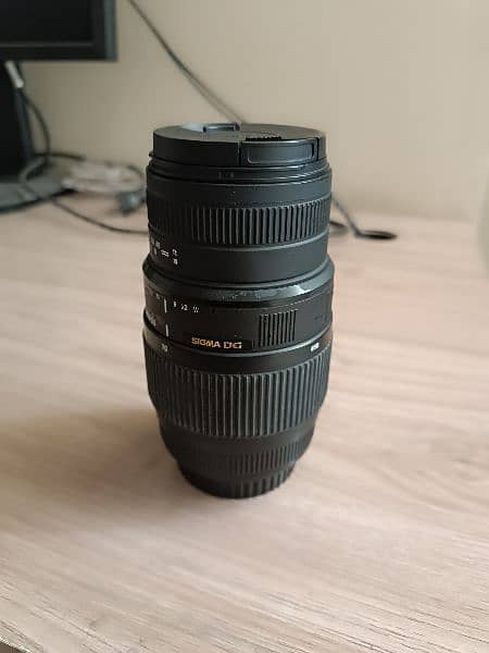 Sigma 70-300mm lens with Box 1