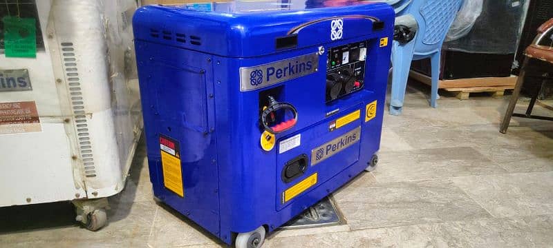 Generator Soundproof 13 KVA Perkins Conopy. 5