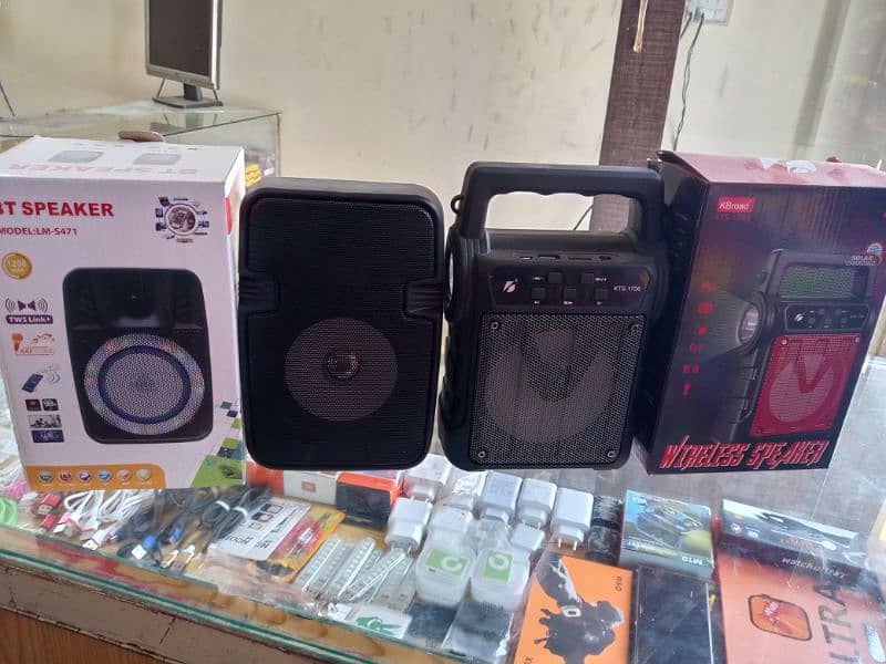 speakers 5