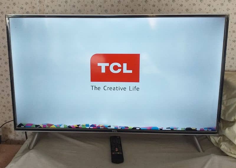 TCL SMART TV 40 INCH GOOD CONDITION 0