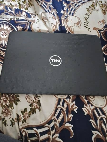 dell vostro in good condition 3