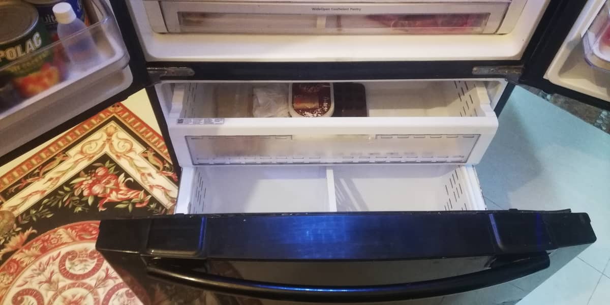 Samsung Double Door Refrigerator Fully Invertor Slightly Used For Sale 5