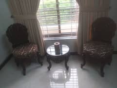 best condition chinioti chairs and table