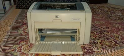 hp Laser jet 1022 printer