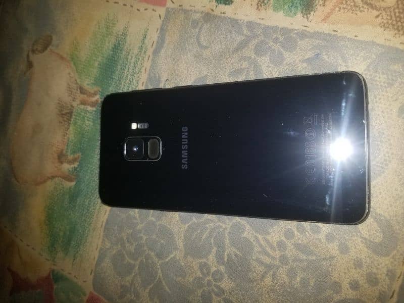 samsung S9 Black color 1