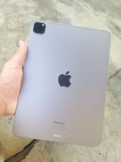 ipad pro m2 4th gen condition 10/10 in warranty