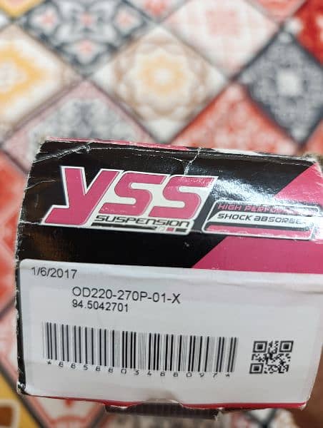 Branded YSS mono adjustable mono shock 1