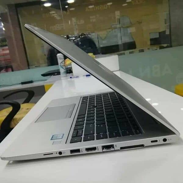 HP EliteBook Laptop 4