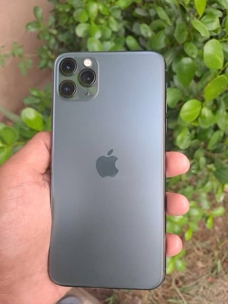 Iphone 11 pro max Pta approved  12 / 13 / 14 1