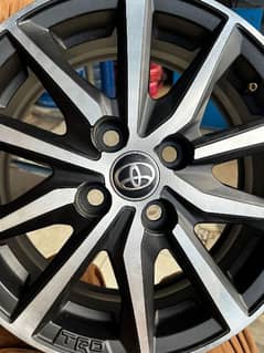 15 inches alloy wheel