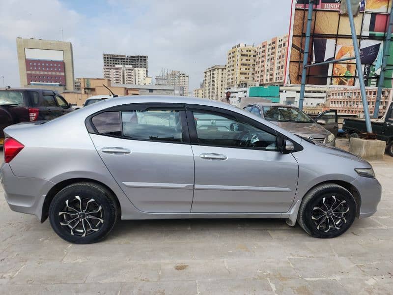 Honda City IVTEC 2018 4