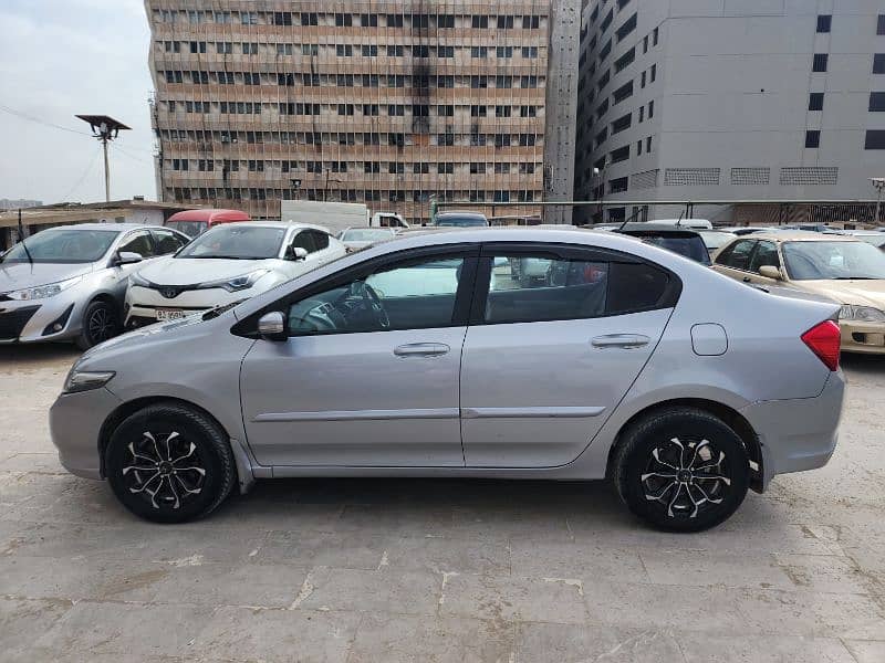 Honda City IVTEC 2018 5