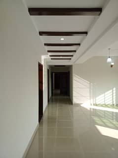 10 Marla 3 Bedrooms Flat fully Tiled For Rent