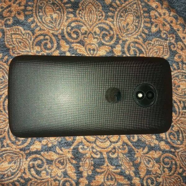 Motorola E5 Play - 2GB RAM, 16GB Storage - Excellent Condition 3