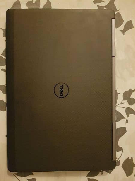 Dell Precision 7720 i7 7th Gen | 16gb Nvidia Quadro P5000 3