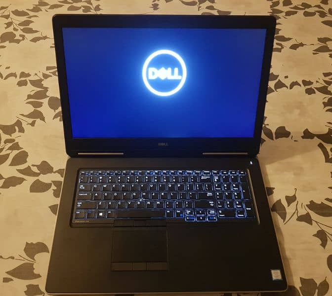 Dell Precision 7720 i7 7th Gen | 16gb Nvidia Quadro P5000 9