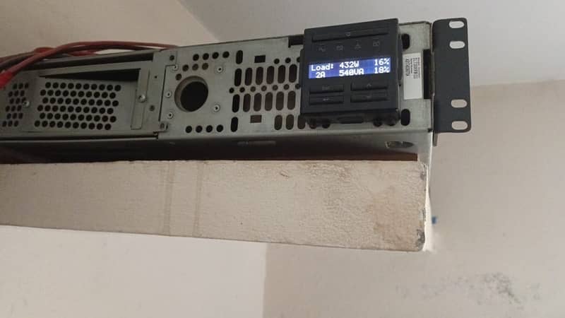 apc ups and mppt 3 kv 0