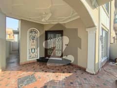 ARZ Properties Offers You 8 Marla House For Sale In Bahria Town