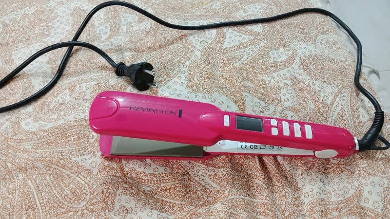 Remington hair straightener 1