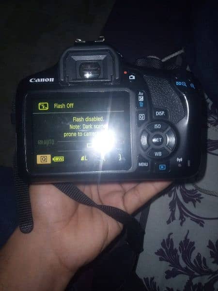 DSLR CAMERA 1