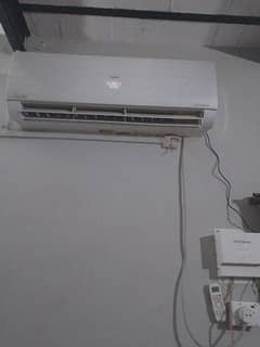 Haier 1.5 ton DC inverter AC heat and cool WhatsApp number 03261408208 0