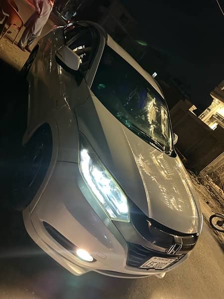 Honda Vezel Z Class For Urgent Sale 3