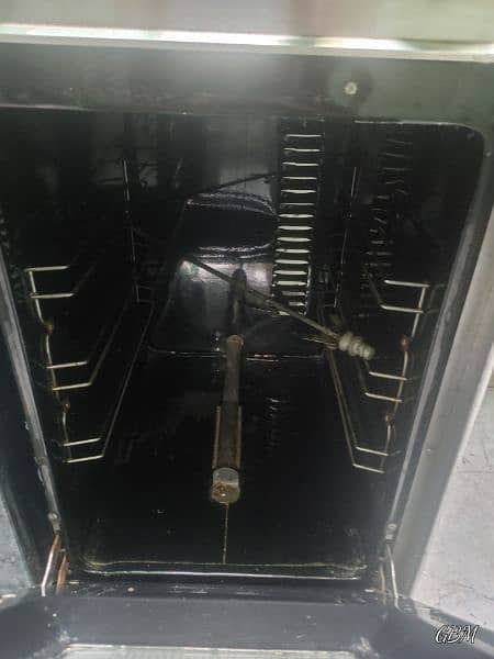 I-Zone 5 Burner Stove Oven | Like New | price negotiable 3