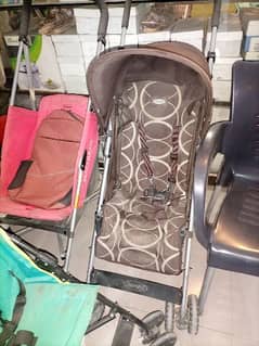 brand new stroller for kids |10/10 condition just need to do dusting