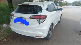 Honda Vezel 2015