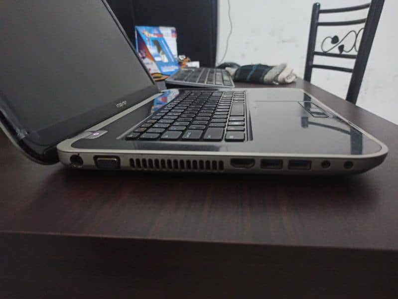 Dell Inspiron 15R special edition i7 4cores 8 thread 4