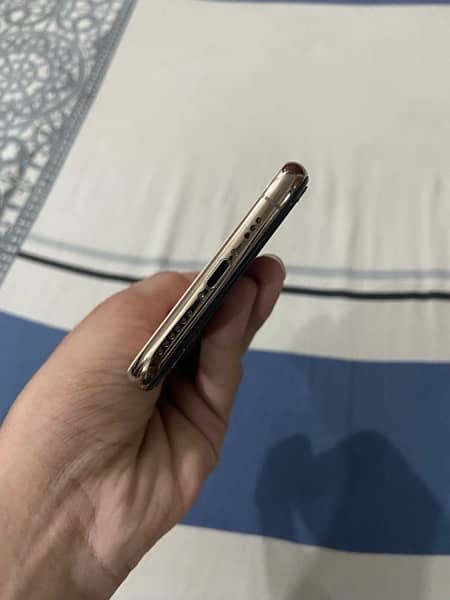 Iphone xs 64gb just panel change 6