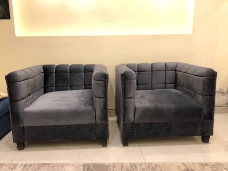 7 seater sofa/ very good valvet quality/ grey colour/ sofa set 1