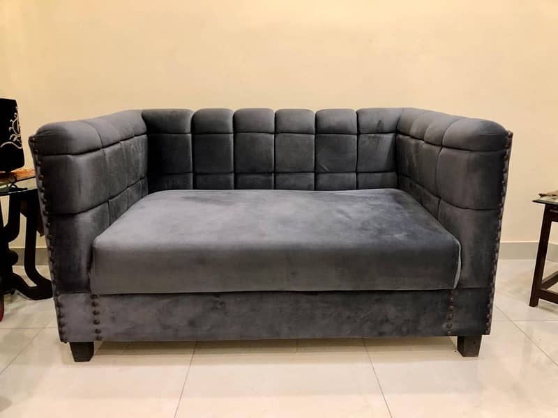 7 seater sofa/ very good valvet quality/ grey colour/ sofa set 6