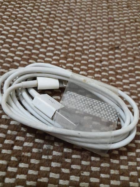 iphone cable 1