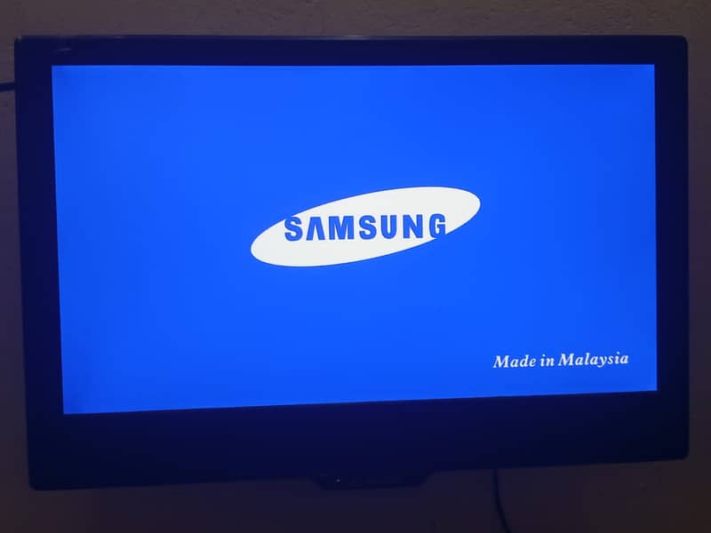 samsung LCD TV 0