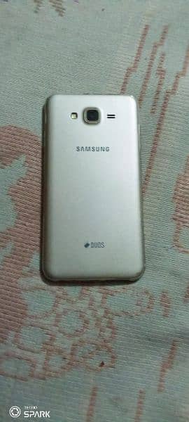 Samsung Galaxy J7 core 0