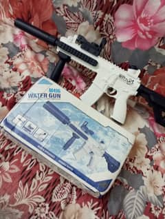 WATER GUN FOR KIDS M16 LOOK,10 TO 15M WATER THROUGH