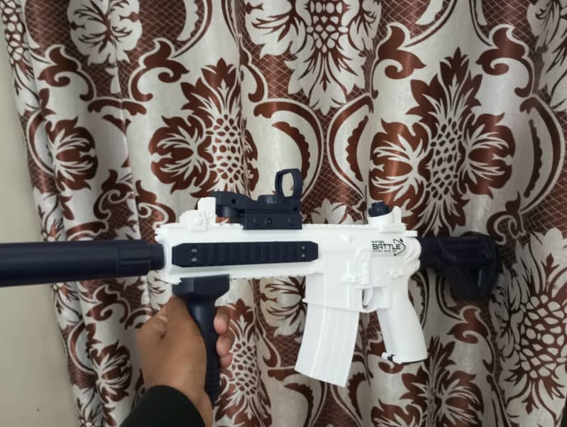 WATER GUN FOR KIDS M16 LOOK,10 TO 15M WATER THROUGH 1