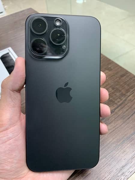 Iphone 15 Pro Max 0