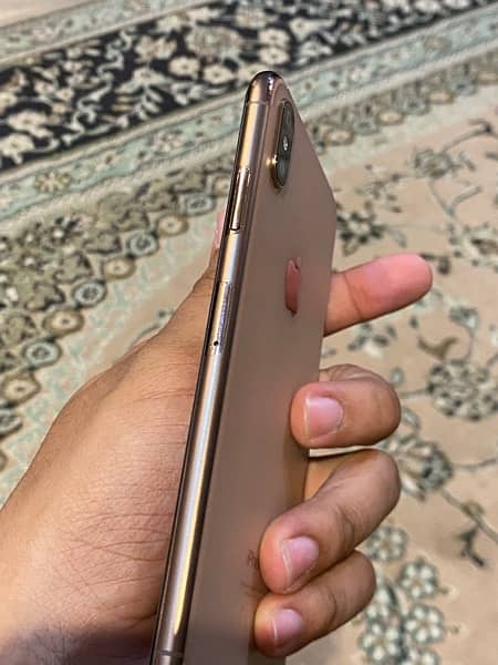 iPhone Xs Max 64GB 5