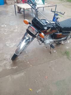 Honda 125 model 21 urgent for sale