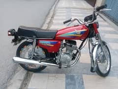 2005 model 125 restored with new engine with genuine parts.