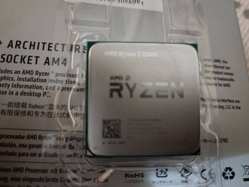 AMD Ryzen 3 3200g with Vega Graphics [CPU Processor] 4