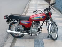 Honda 125 total restore with genuine parts.