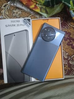 teco spark 20 pro plus front bck 10/10 sides 10/9 ful box 10 mah wrnty