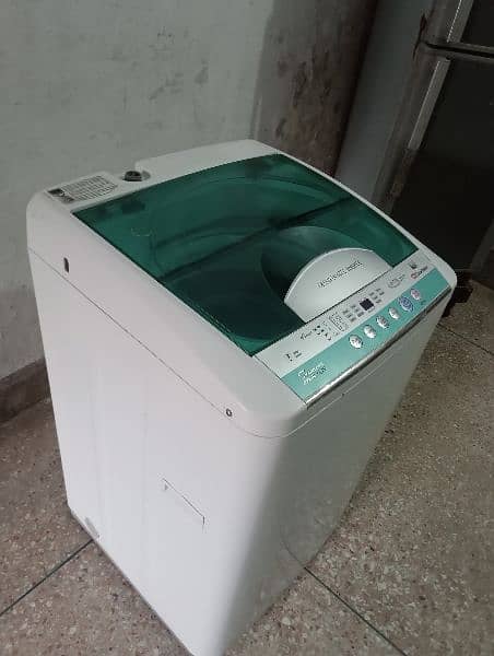 Dawlance Washing Machine 1